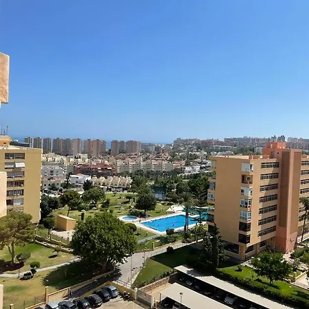 Apartamento / Estudio / Piso Entero Full Equipado - La Colina, Torremolinos. *