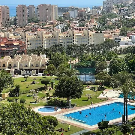 Apartamento / Estudio / Piso Entero Full Equipado - La Colina, Torremolinos. *